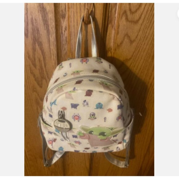 Concept One Star Wars Grogu Mini Backpack - New Without Tags - Picture 4 of 9